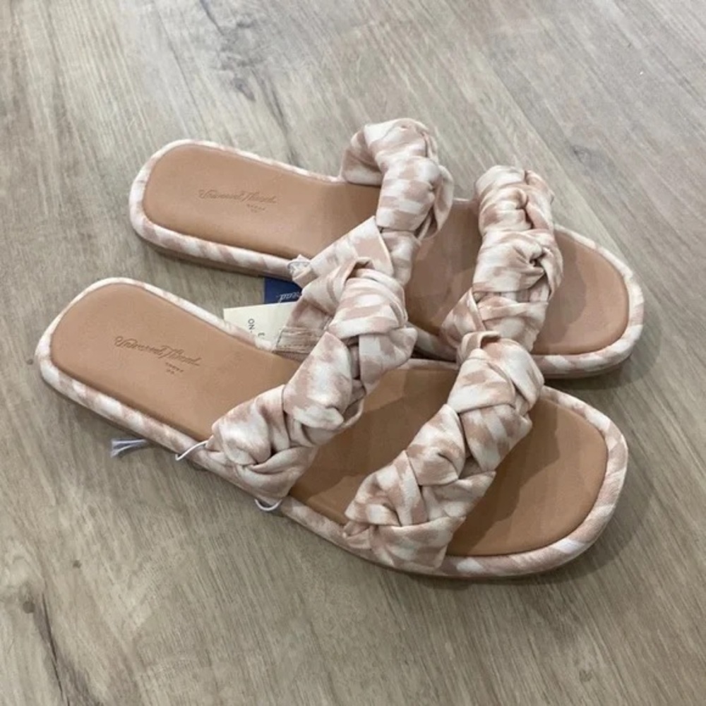 Universal Thread Braided Sandals - Pink and Cream